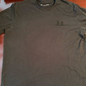 Men’s Under Armour athletic shirt